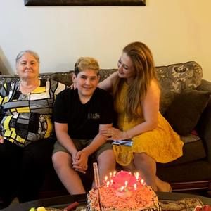 Meet your Posher, Nasim